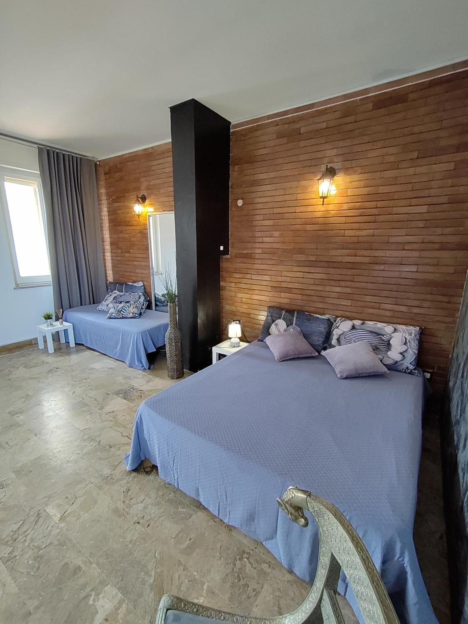 La Dimora Degli Artisti Bed & Breakfast Pescara Room photo